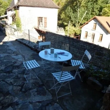 House La Maison De Zelie Feriehus Larnagol